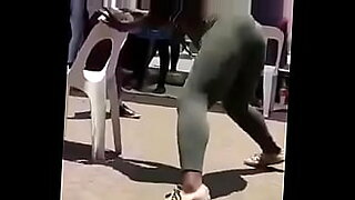 mzansi black girl videos ekasi twerking