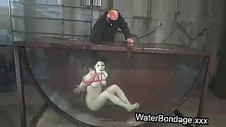 فلم-deep-waterمترجم