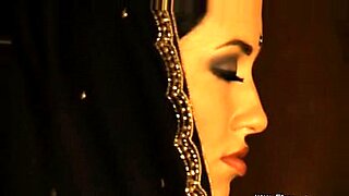 أمام-المرأة