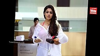 விதவை-அம்மா-மகனுடன்-நீண்