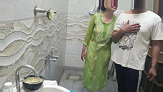 nokrani-ke-sath