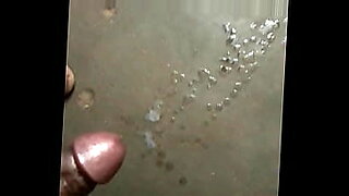 زنجي-هايج-يدخل-علا-المحرومه-وهي-نايمه-ع