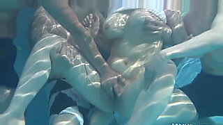 png-tolai-licking-pussy