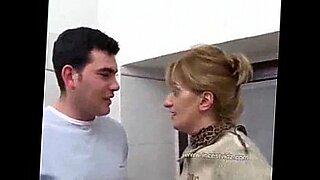 teen-erin-hairy-fucking