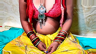गौतमी-पाटील-विरळ-ड्रेस-change-video
