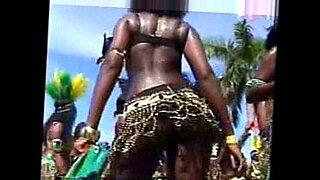 tante-indo-crot-di-memek