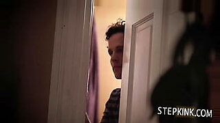 fuck-his-step-daughter-in-a-present-of-mother