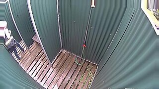 getting-handed-by-man