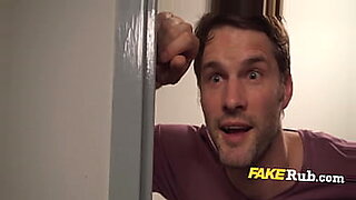 he-mede-me-squirt-in-private-video-room
