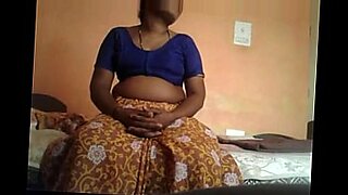 apni-behen-ko-pata-kar-video-banai