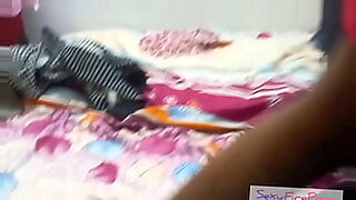 sexolandia-with-naughty-girl-litting-put-strong