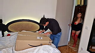 sex-dedah-nurparida-sunda-indonesia-di-hotel-citra-grend