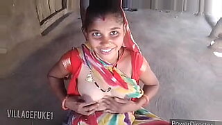 වල්-හුකන-විඩියො-නලු-නිලිය