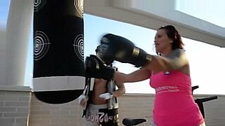 ramon-sharon-24-hours-naked-outside