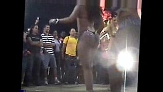 سكس-صيني-فوق-الحافله