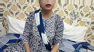 neha-singh-instagram-wali