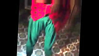 pakistani-sexy-video-call-baten-karte-karte-pati-se-chori