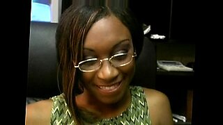 black-dad-licking-ebony-teen-pussy