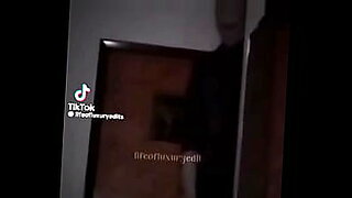putting-a-vibrator-on-my-dick-on-her-clit