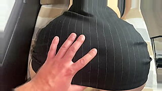 wife-cheating-phone-call