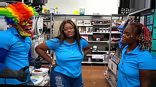 man-brake-in-house-on-girl