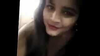 سكس-صيني-فوق-القطار