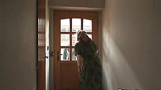 sharing-bed-with-hot-step-aunt