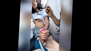 ngewe-sambil-ngasuh-anak-nya