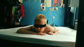 real-sad-kawap-mama-blo-me-yet-in-bad-room