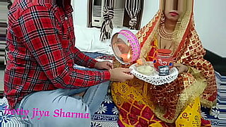 سکس-افغانی-لباسشو-لوچ-میکنه-شوهرش-می