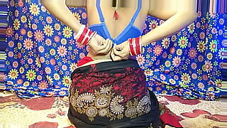 សិស្សហេីយសិស្សចុគ្នា