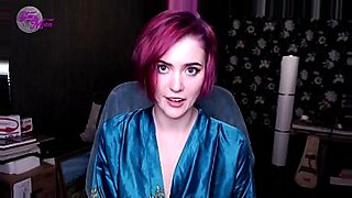 sexy-girl-dancing-naked