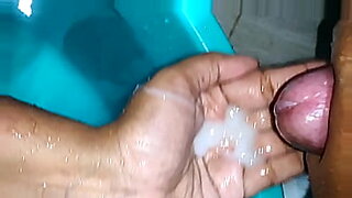 girls-fingering-out-sperm-video