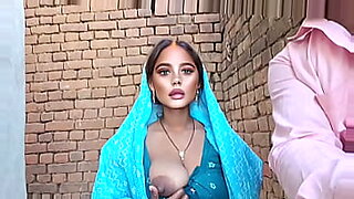 big-boob-mo