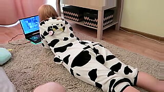 fuckin-with-three-at-the-same-time-to-enjoy-videos