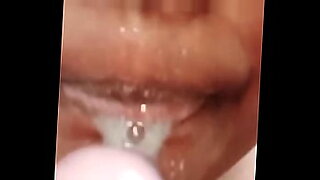 سكس-ينيكه-من-طيز-بخرابه-علا-الواقف