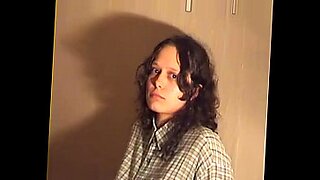 tamil-teen-boob-show