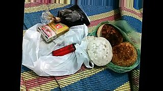 di-pijit-sambil-di-entot