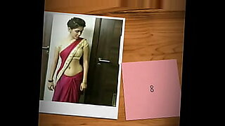delhi-hostel-girl-first-time-clear-adio-with-bleding