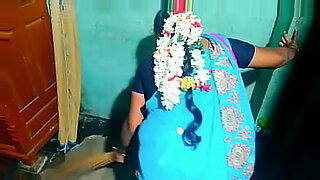 indian-home-cleaning-low-neck-dress-hot-nipple-cleavages