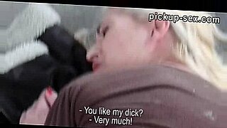 lesbians-3-some-women