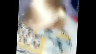 un-mec-dans-son-fils-garcon-pour-que-on-lui-baise