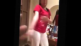ينيك-امه-وهي-غير-رياضة-بعدها-يعطيها-الا
