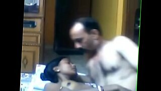 الفيديو-الـ-قالب-منتدي-كله-وناس-كتير-بت