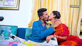 garam-bhabhi-threesome-2024-bindastimes-hindi-uncut-porn-video