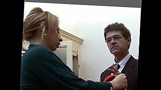 close-contact-with-the-man-you-met-for-the-first-time-in-a-fake-nude-photo-shoot-even-though-i-should-like-my-husband-my-wife-is-in-heat-when-a-hard-dick-is-pressedpart-4