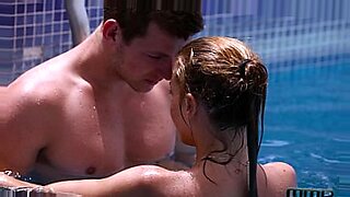bathing-with-my-step-sister