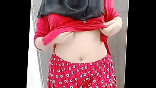 deep-open-fat-cunts-futt-while-fingering