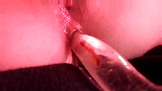 uganda-squirting-finger-ever-slow-closer