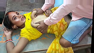 hot-boobs-kashmiri-full-video